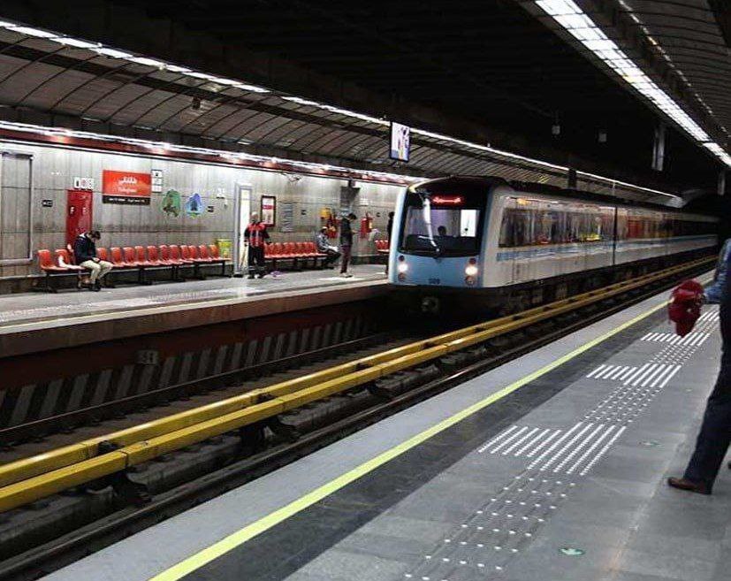 مترو و اتوبوس رایگان شد؟ مترو و اتوبوس رایگان شد؟