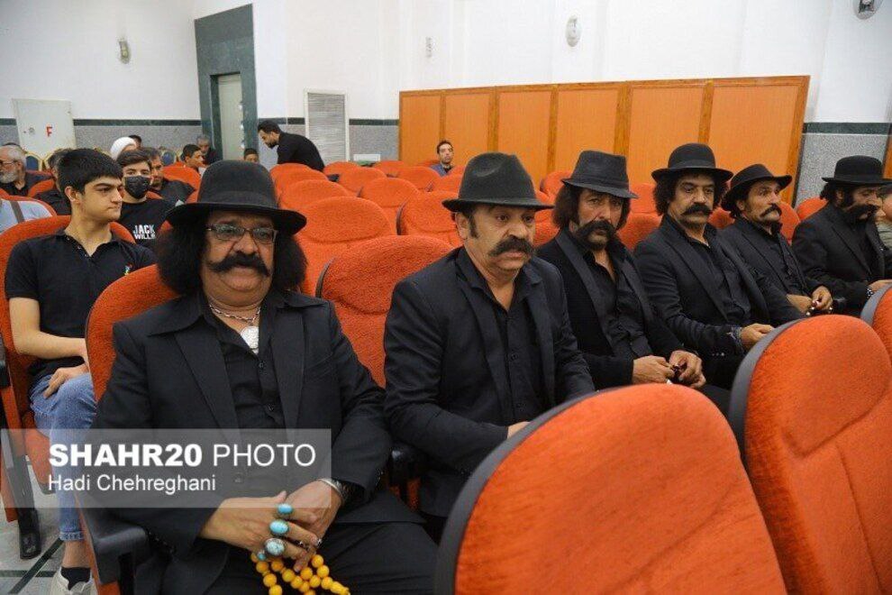 حاشیه جالب از مراسم ترحیم پدر جواد رضویان+ عکس حاشیه جالب از مراسم ترحیم پدر جواد رضویان+ عکس