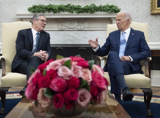 روایت گاردین از نگرانی آمریکا و انگلیس به خاطر همکاری ایران و روسیه روایت گاردین از نگرانی آمریکا و انگلیس به خاطر همکاری ایران و روسیه