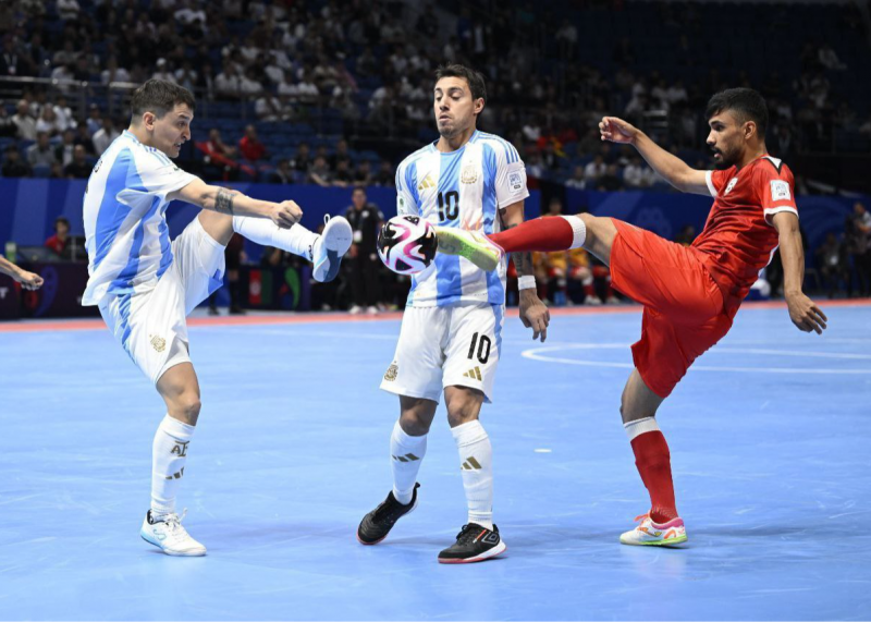 افغانستان برابر آرژانتین تسلیم شد افغانستان برابر آرژانتین تسلیم شد