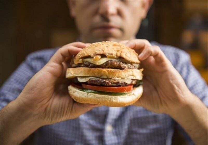 دور این مواد غذایی را از ۴۰ سالگی بخط بکشید! دور این مواد غذایی را از ۴۰ سالگی بخط بکشید!