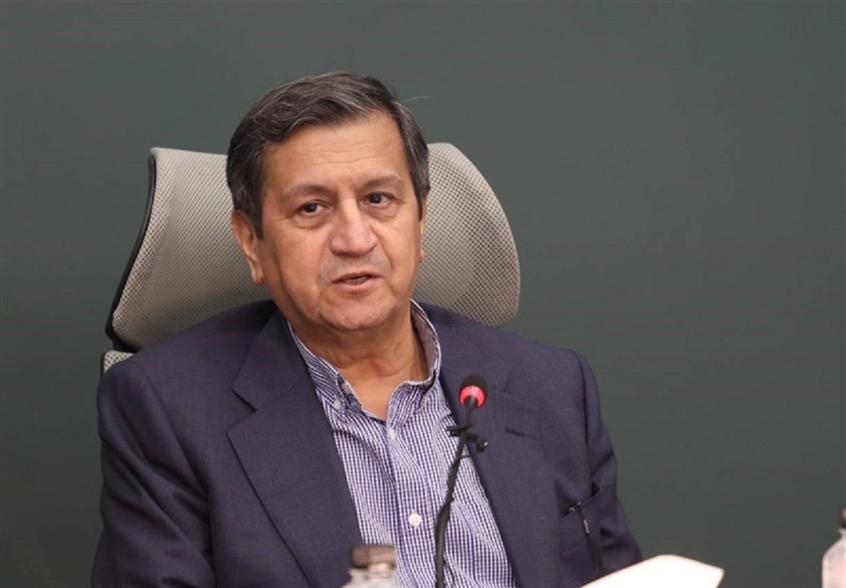 ببینید| وزیر اقتصاد: نرخهای متعدد ارز کاهش مییابد ببینید| وزیر اقتصاد: نرخهای متعدد ارز کاهش مییابد