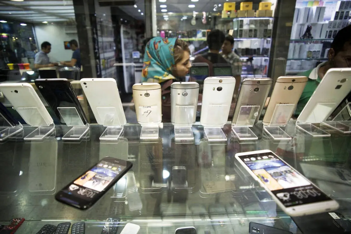 اافشا شد؛ پشت تولید نوکیای فیک ایرانی کیست؟ اافشا شد؛ پشت تولید نوکیای فیک ایرانی کیست؟