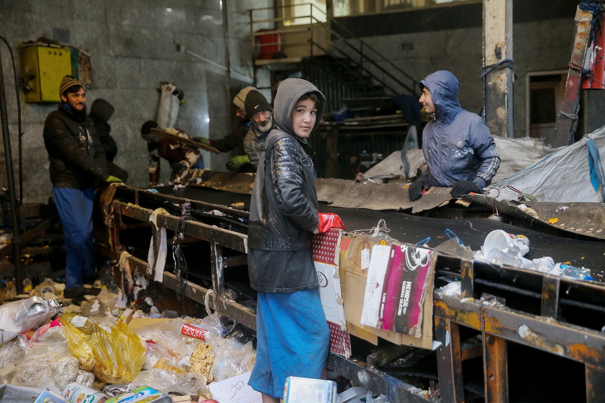 سوءاستفاده از کودکان اتباع توسط پیمانکاران شهرداری سوءاستفاده از کودکان اتباع توسط پیمانکاران شهرداری