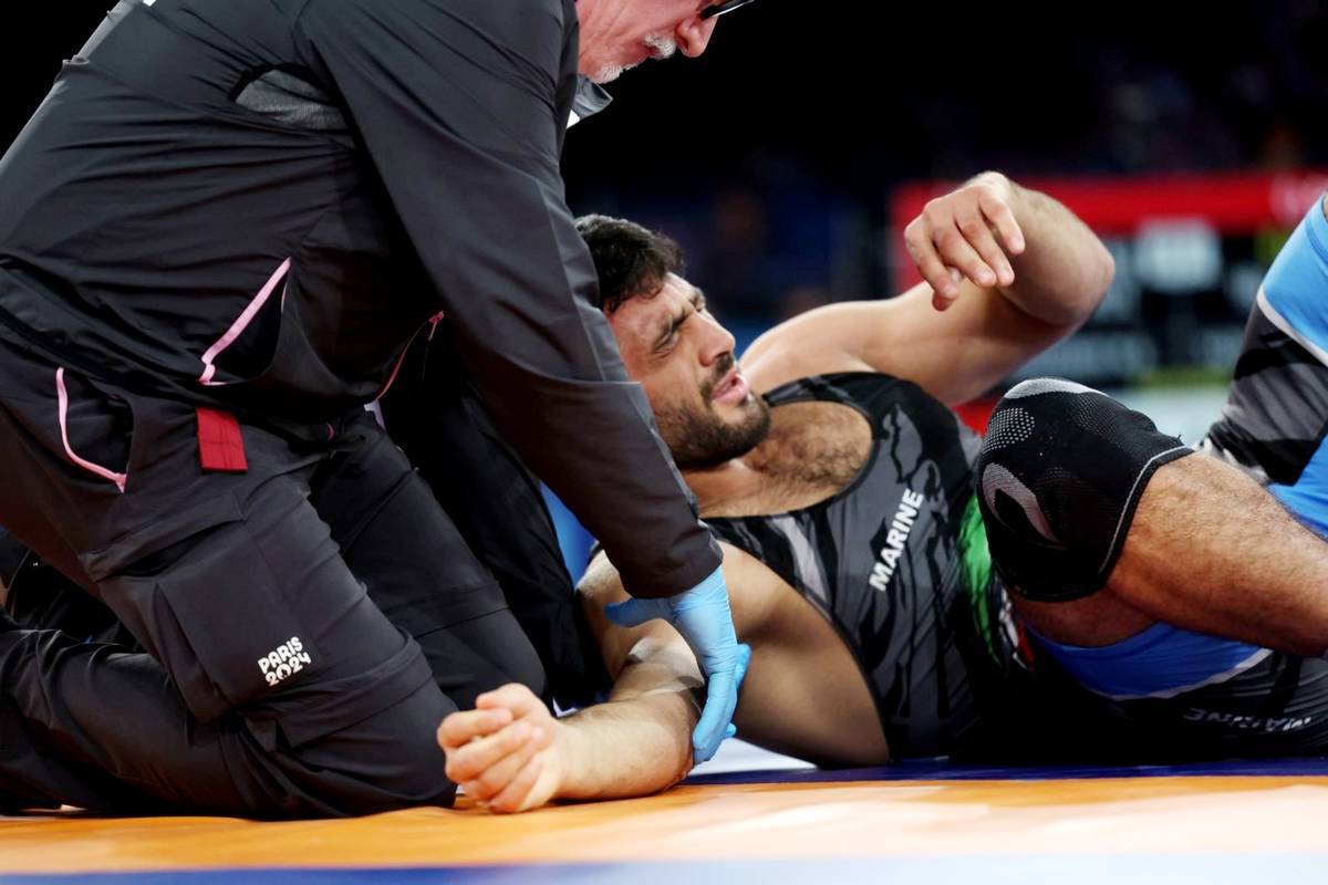 غیبت یک ساله حسن یزدانی از میادین کشتی غیبت یک ساله حسن یزدانی از میادین کشتی