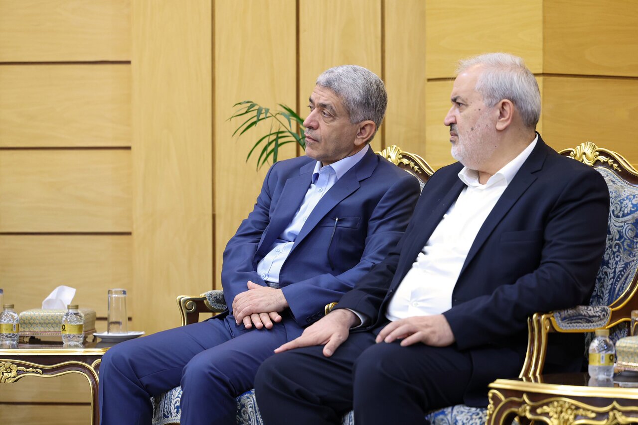 برخلاف شایعات طیبنیا سفت و سخت پای کار است برخلاف شایعات طیبنیا سفت و سخت پای کار است