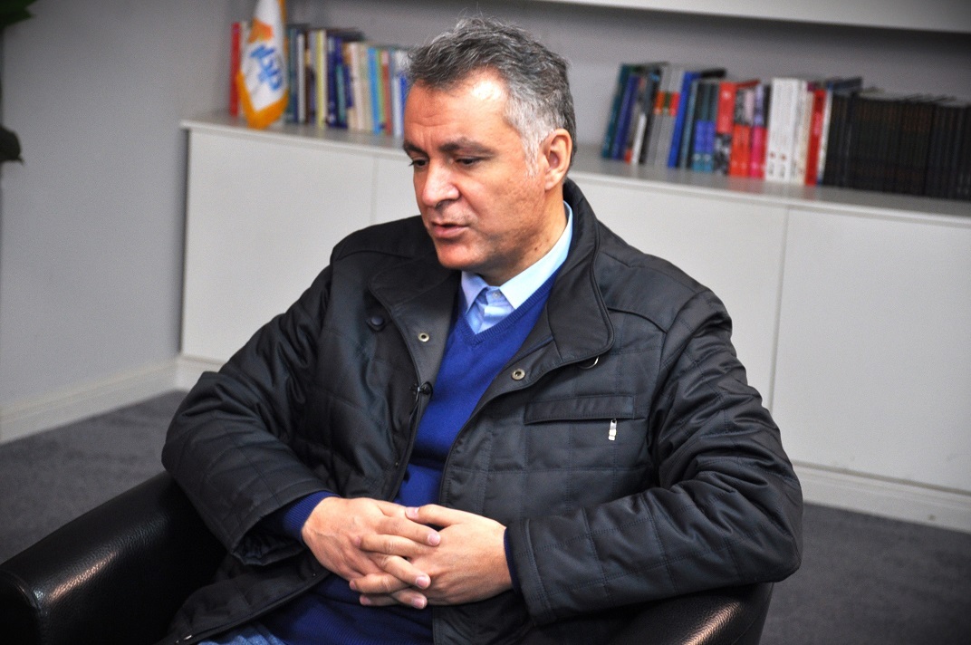 هشدار محمد فاضلی درباره عواقب ورود به جنگ: حمله به ایران شر مطلق است هشدار محمد فاضلی درباره عواقب ورود به جنگ: حمله به ایران شر مطلق است