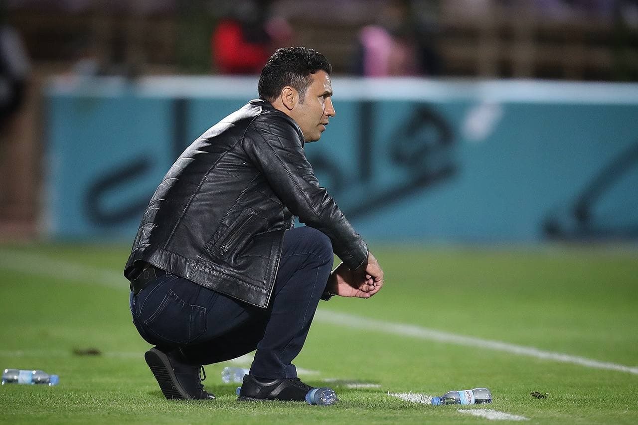 اقدام تلافیجویانه خبرنگاران لرستانی علیه سرمربی پرسپولیسی اقدام تلافیجویانه خبرنگاران لرستانی علیه سرمربی پرسپولیسی