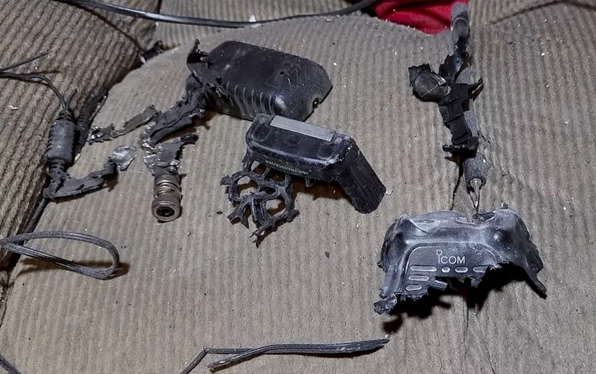 واشنگتن پست: دستگاههای پیجر حزبالله در اسرائیل و تحت نظارت موساد ساخته شدهاند / اسرائیلیها به مدت ۹ سال به مکالمات بیسیم حزبالله گوش میدادند واشنگتن پست: دستگاههای پیجر حزبالله در اسرائیل و تحت نظارت موساد ساخته شدهاند / اسرائیلیها به مدت ۹ سال به مکالمات بیسیم حزبالله گوش میدادند