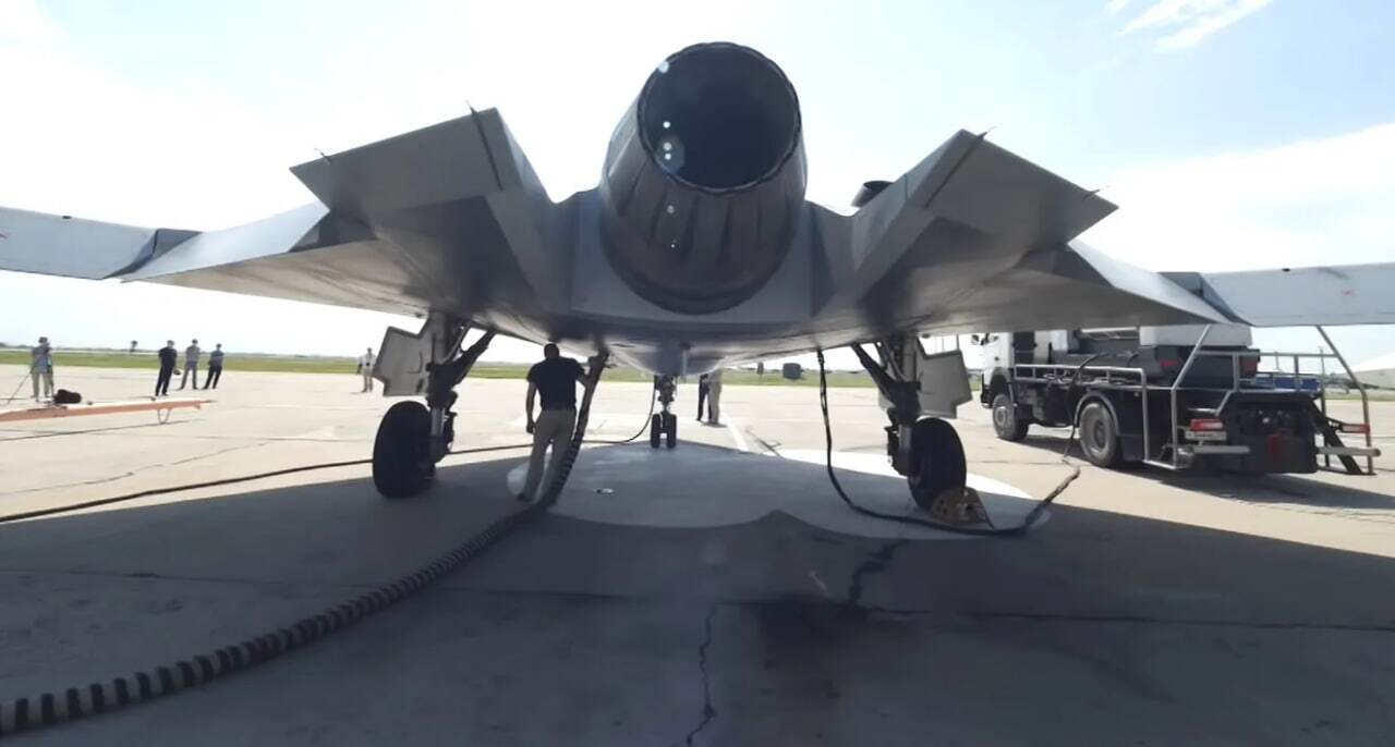 اس۷۰؛ جدیدترین پهپاد پنهانکار روسیه اس۷۰؛ جدیدترین پهپاد پنهانکار روسیه