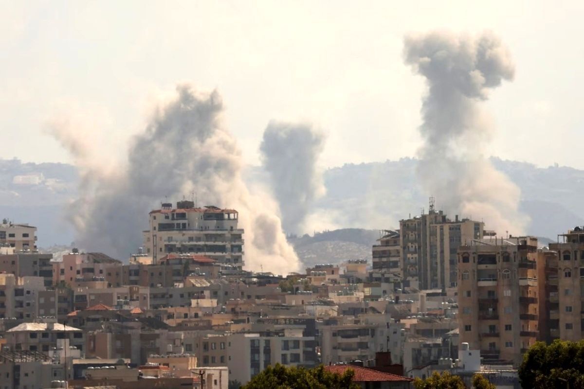 ببینید| حمله مجدد جنگنده های رژیم صهیونیستی به منطقه ضاحیه جنوبی ببینید| حمله مجدد جنگنده های رژیم صهیونیستی به منطقه ضاحیه جنوبی