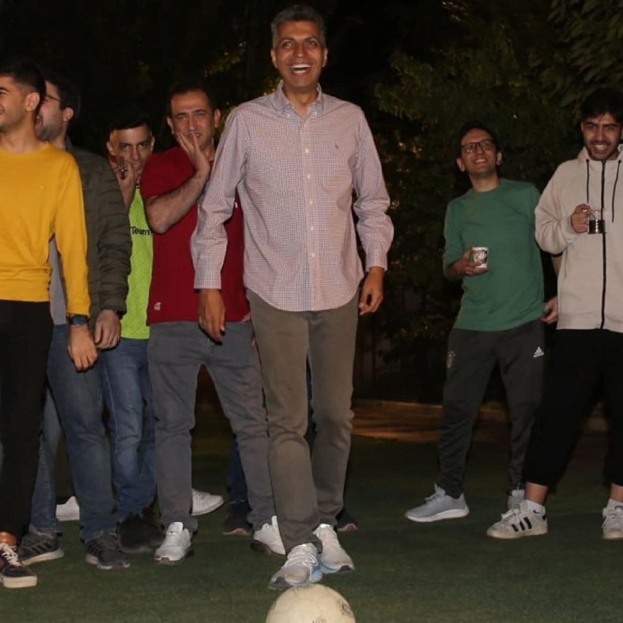 تصاویر | فردوسی‌پور در سالگرد تولدش سورپرایز شد