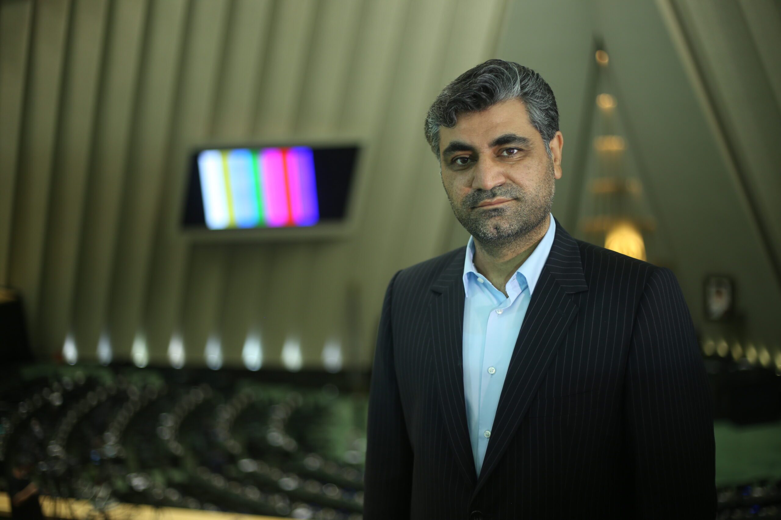 کدام آقازادهها پشت سر فروشندگان فیلترشکن جاخوش کردهاند؟/ بزرگترین مانع رفع فیلتر در کشور را بشناسید کدام آقازادهها پشت سر فروشندگان فیلترشکن جاخوش کردهاند؟/ بزرگترین مانع رفع فیلتر در کشور را بشناسید