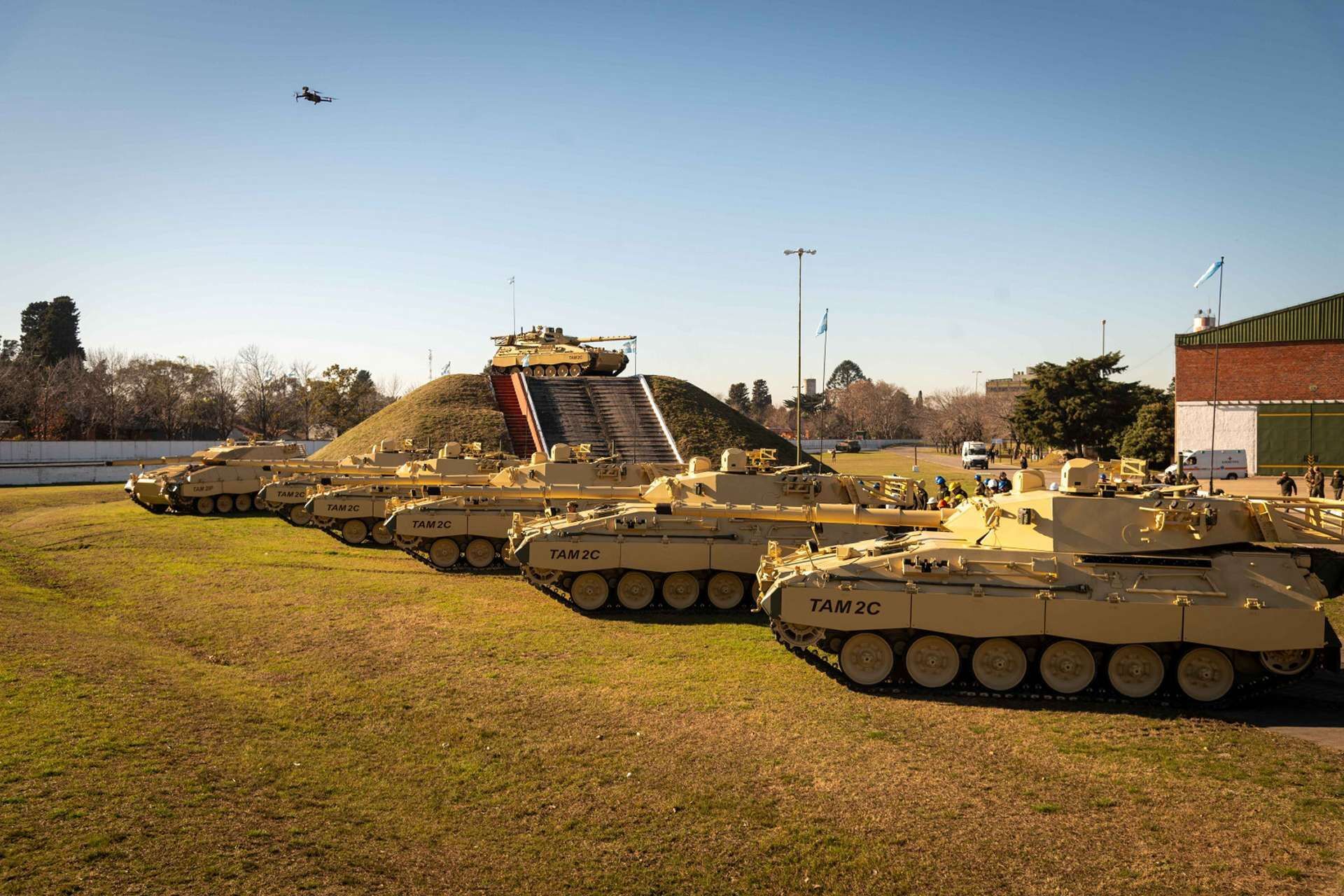 تانک اصلی نبرد TAM تانک اصلی نبرد TAM