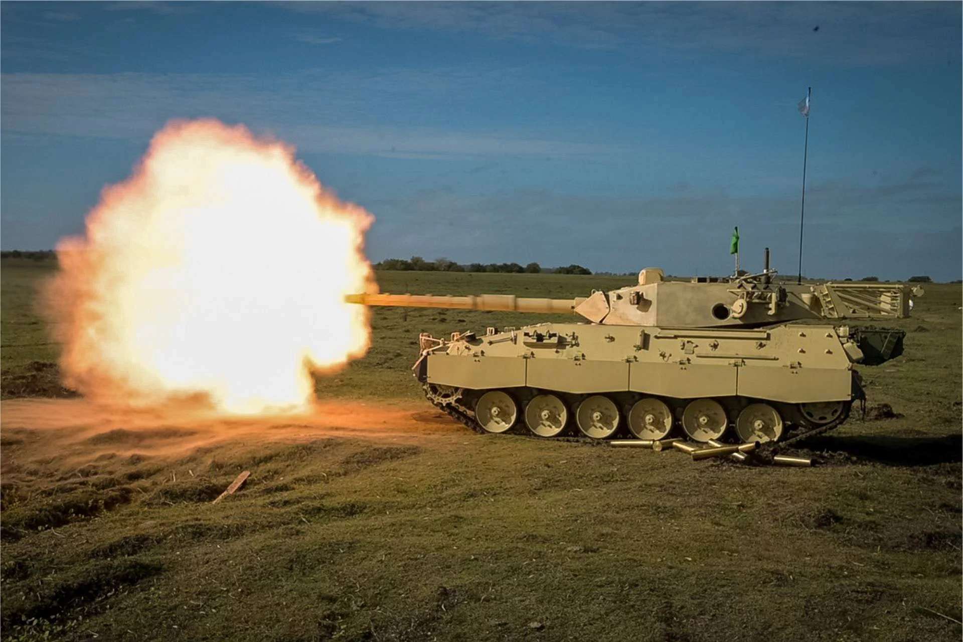تانک اصلی نبرد TAM تانک اصلی نبرد TAM