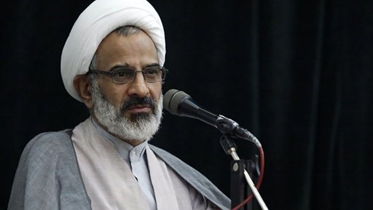 نماینده، ولی فقیه در سپاه پاسداران: طرح انسداد مرزی جنوب شرقی هم جهاد است و دفع دشمن و هم خدمت به مردم نماینده، ولی فقیه در سپاه پاسداران: طرح انسداد مرزی جنوب شرقی هم جهاد است و دفع دشمن و هم خدمت به مردم