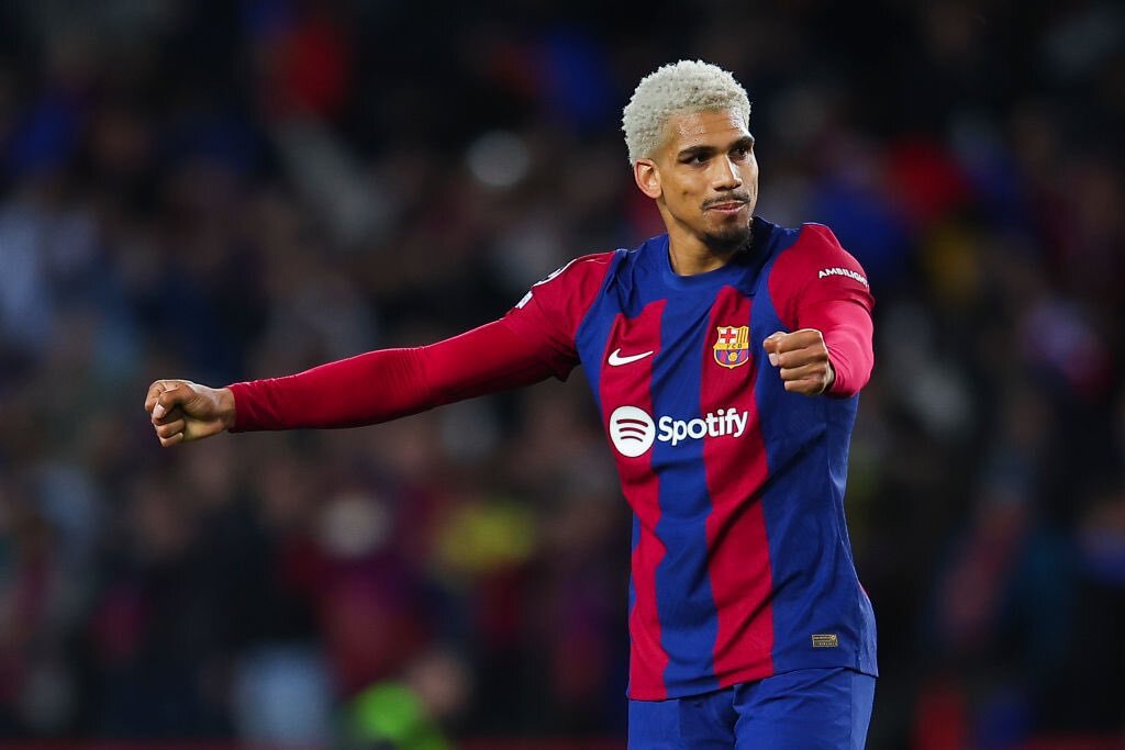 مژده به هواداران بارسلونا؛ رونالد آرائوخو برمیگردد مژده به هواداران بارسلونا؛ رونالد آرائوخو برمیگردد