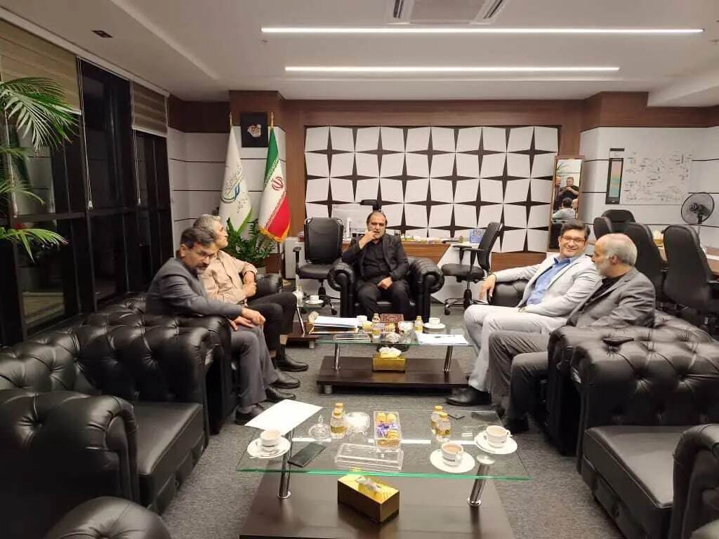 آشتیکنان در هیات مدیره استقلال آشتیکنان در هیات مدیره استقلال