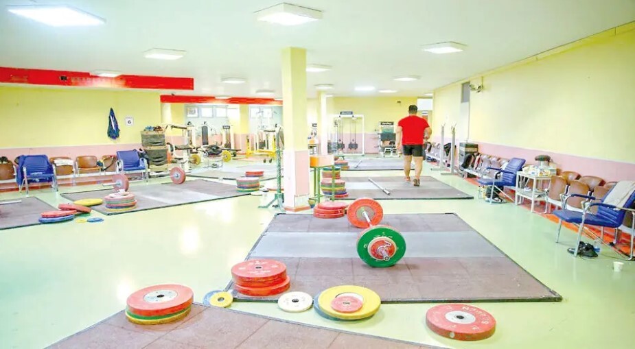 حواشی یک سفر جنجالی| راه اسپانیا از فدراسیون وزنه‌برداری می‌گذرد؟!