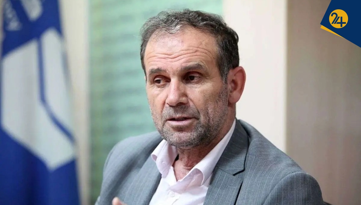 نماینده اصولگرا: ما به تاثیر منفی جنگ در اقتصاد واقف هستیم، اما چه میشود کرد؟ وقتی دشمن میزند باید جوابش را هم بگیرد نماینده اصولگرا: ما به تاثیر منفی جنگ در اقتصاد واقف هستیم، اما چه میشود کرد؟ وقتی دشمن میزند باید جوابش را هم بگیرد