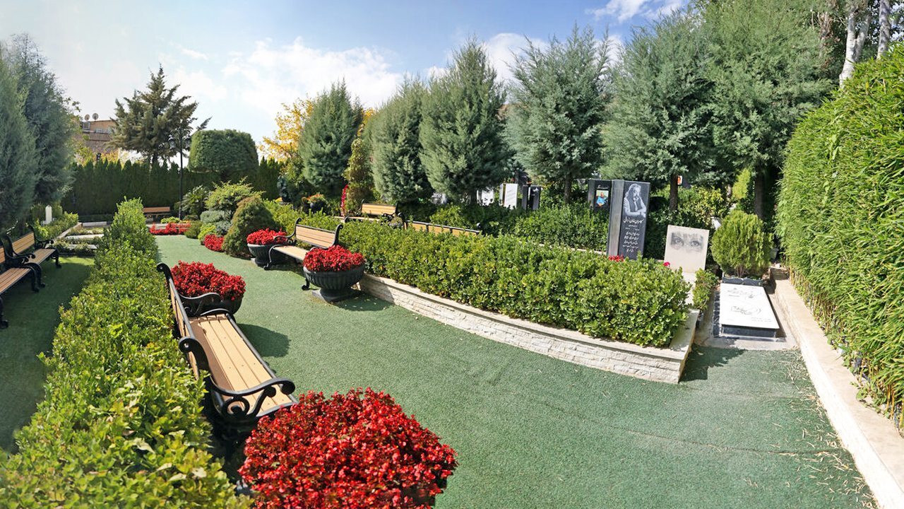 ماجرای گرانترین قبرستان ایران در لواسان چیست؟ | از باغهای گل تا خانههای مرمر و گرانیت ماجرای گرانترین قبرستان ایران در لواسان چیست؟ | از باغهای گل تا خانههای مرمر و گرانیت