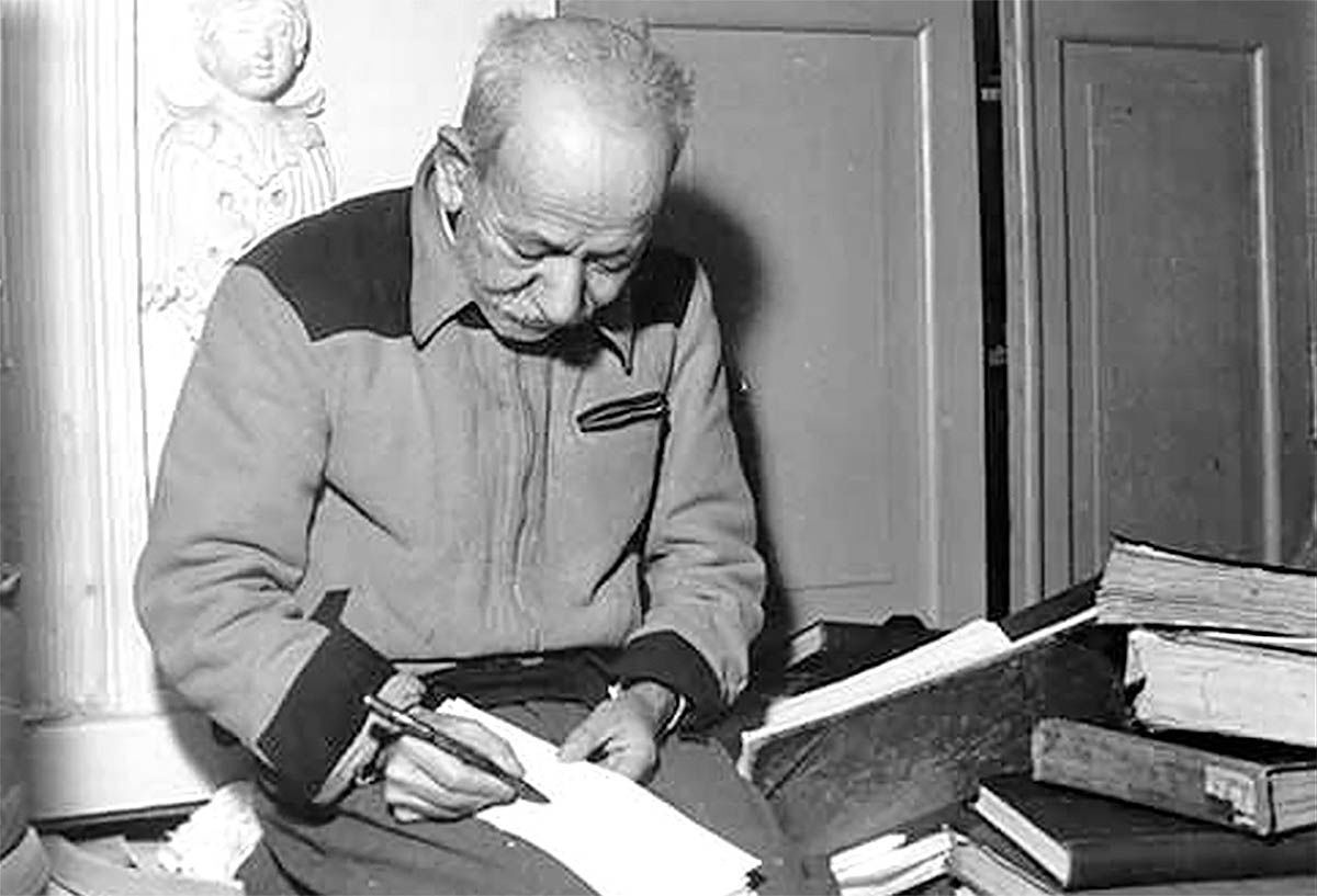 علی اکبر دهخدا، علی اکبر دهخدا،