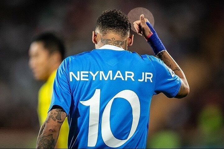 نیمار: شما دیوانهاید! نیمار: شما دیوانهاید!