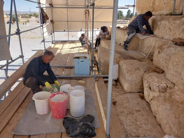 از مصائب مرمت تا نگرانی بزرگ درباره آرامگاه کوروش از مصائب مرمت تا نگرانی بزرگ درباره آرامگاه کوروش