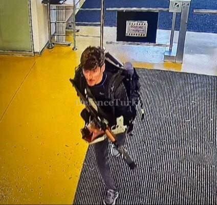 عملیات تروریستی در قلب آنکارا| گروگانگیری در شرکت صنایع هوافضای ترکیه |چند کشته و زخمی برجای ماند عملیات تروریستی در قلب آنکارا| گروگانگیری در شرکت صنایع هوافضای ترکیه |چند کشته و زخمی برجای ماند