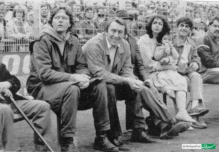 عکس| ترانه علیدوستی روی نیمکت تیم دسته دومی بوندسلیگا عکس| ترانه علیدوستی روی نیمکت تیم دسته دومی بوندسلیگا