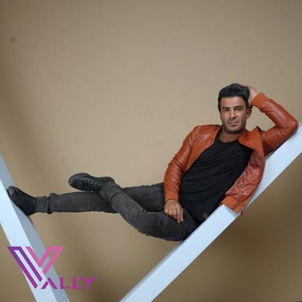 یوسف تیموری کیست؟ یوسف تیموری کیست؟