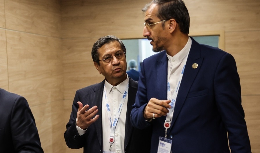 پیوستن ایران به بانک توسعه جدید بریکس | همتی: «بانک توسعه جدید» نوعی معادل سازی «بانک جهانی» برای جنوب تلقی می‌شود