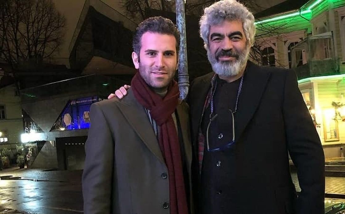 هوتن شکیبا، هادی حجازی فر و سروش صحت در اکران مردمی فیلم «صبحانه به زرافه ها» هوتن شکیبا، هادی حجازی فر و سروش صحت در اکران مردمی فیلم «صبحانه به زرافه ها»