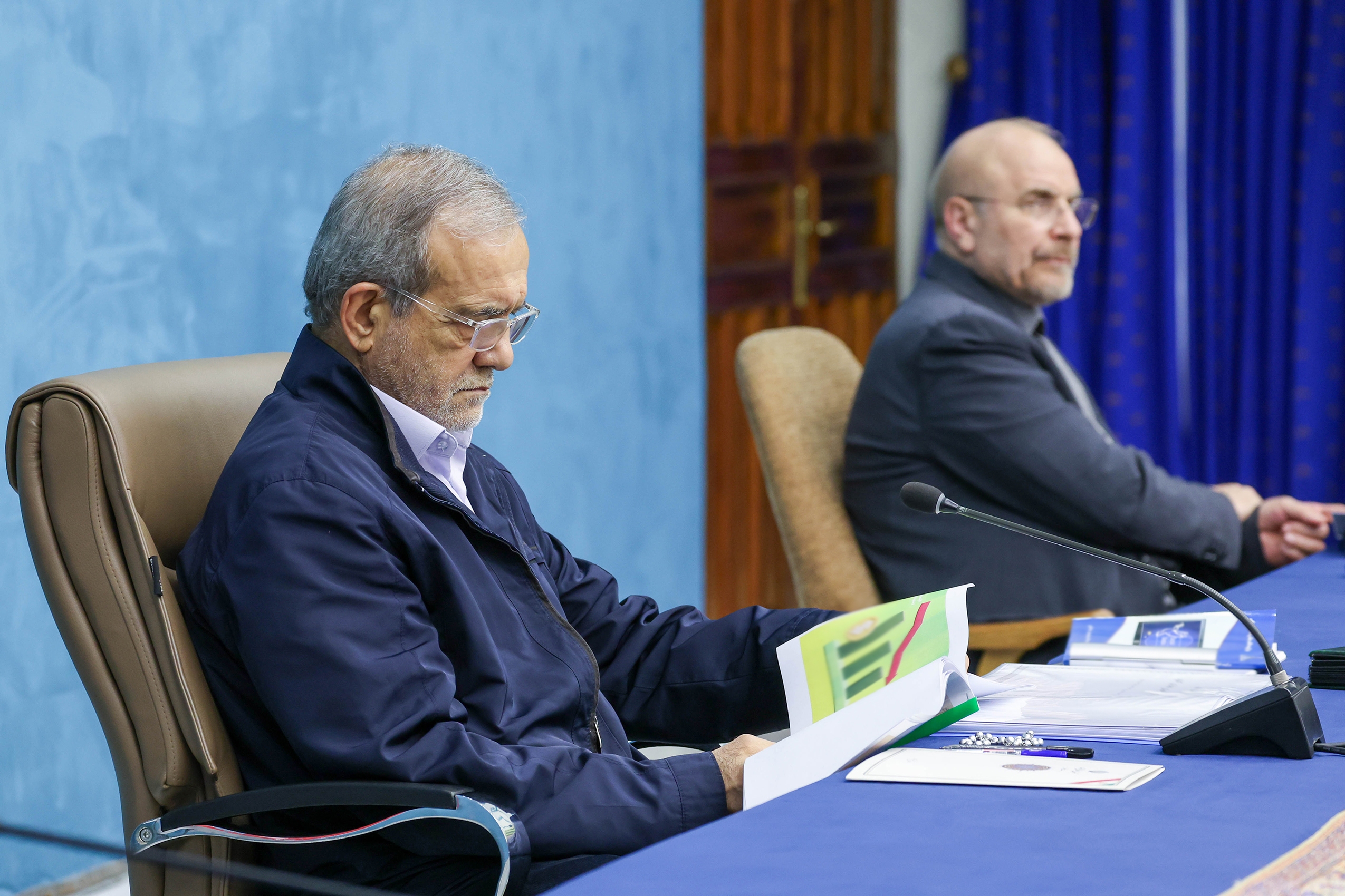 پزشکیان: عدهای که دنبال تمامیت خواهی بودهاند ناراضی هستند| تغییر زمانبر است پزشکیان: عدهای که دنبال تمامیت خواهی بودهاند ناراضی هستند| تغییر زمانبر است