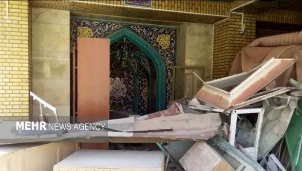 تخریب غیرمنتظره مسجد سیچان در اصفهان + عکس