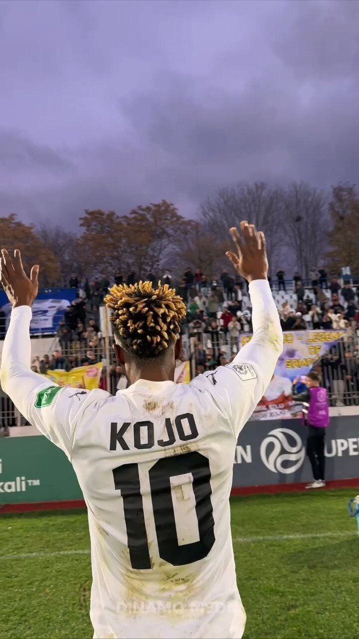 عکس | گزینه استقلال با اشک از هوادارانش خداحافظی کرد