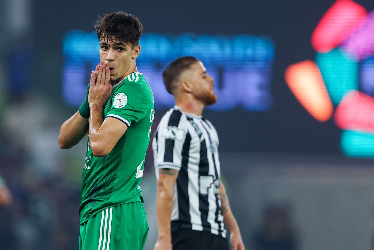 غایب بزرگ الاهلی عربستان برابر استقلال غایب بزرگ الاهلی عربستان برابر استقلال