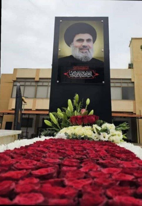 عکس| پیکر شیخ صفی الدین به خاک سپرده شد عکس| پیکر شیخ صفی الدین به خاک سپرده شد