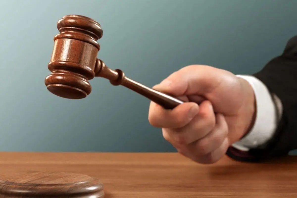 تعلیق ۱۰عضو شورای شهر و ۴ کارمند شهرداری سهند تعلیق ۱۰عضو شورای شهر و ۴ کارمند شهرداری سهند