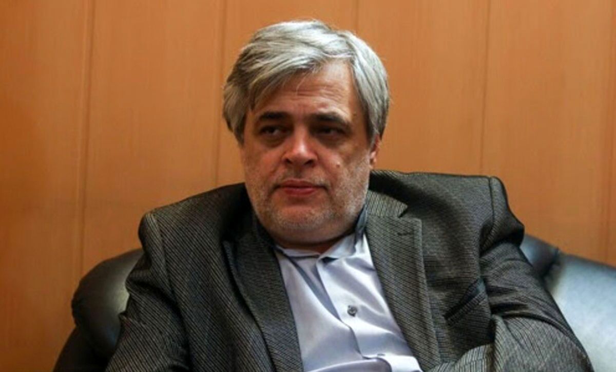 کنایه مهاجری به درخواست پزشکیان از مردم کنایه مهاجری به درخواست پزشکیان از مردم