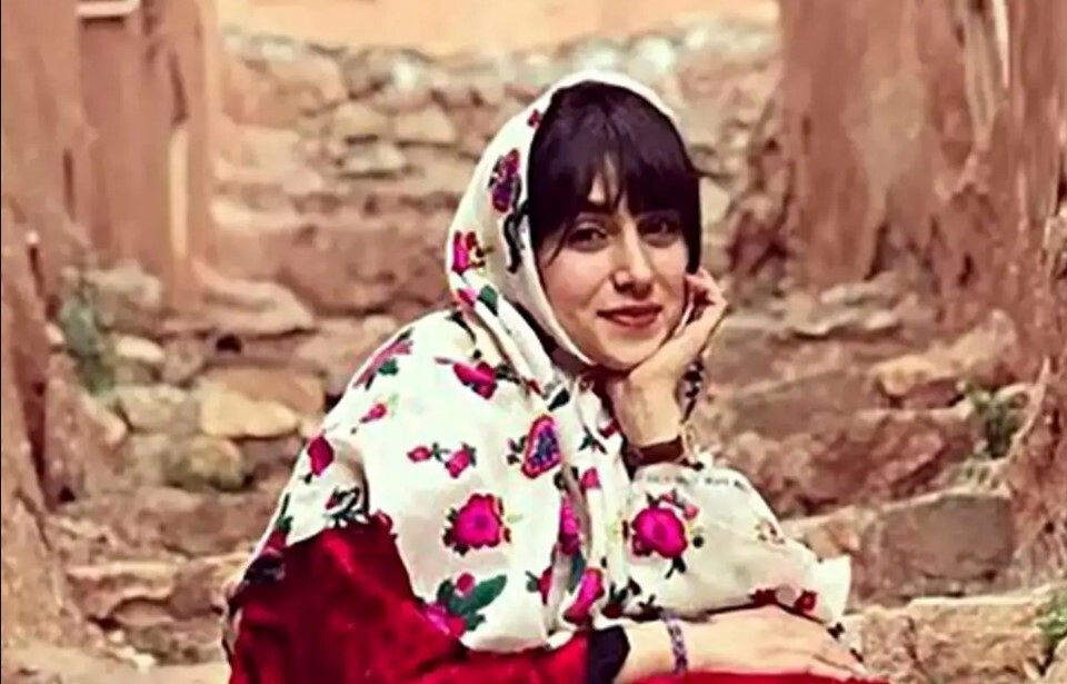 حمله تند «جوان» به وزارت ارشاد در پی جنجال پرستو احمدی | خوانندگی زنان ممنوع نیست؟ حمله تند «جوان» به وزارت ارشاد در پی جنجال پرستو احمدی | خوانندگی زنان ممنوع نیست؟