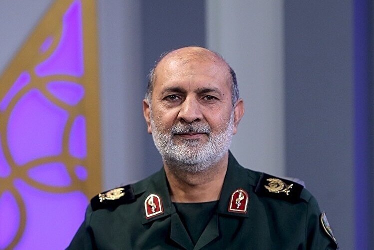 سردار سنایی راد: بشار اسد و مردم سوریه اشتباه کردند | بی تفاوتی مردم سوریه نسبت به ورود مسلحین به کشورشان مصداق رقص با گرگها است سردار سنایی راد: بشار اسد و مردم سوریه اشتباه کردند | بی تفاوتی مردم سوریه نسبت به ورود مسلحین به کشورشان مصداق رقص با گرگها است