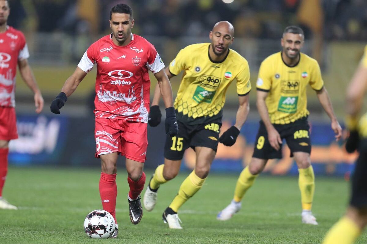 پرسپولیس بدون تغییر در ترکیب باز هم نتیجه نگرفت پرسپولیس بدون تغییر در ترکیب باز هم نتیجه نگرفت