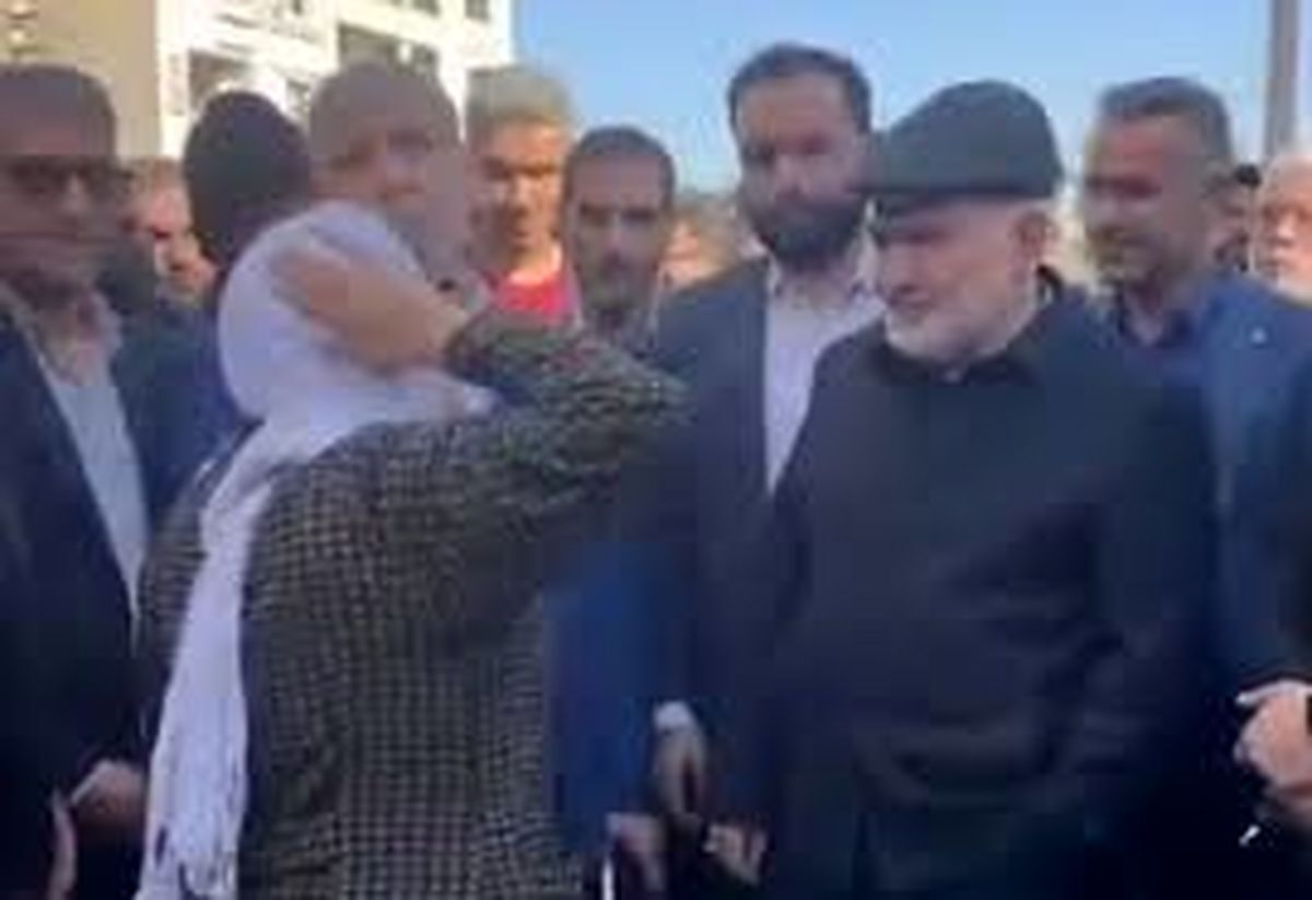 ببینید| اعتراض‌های بی‌پروای یک زن به استاندار خوزستان