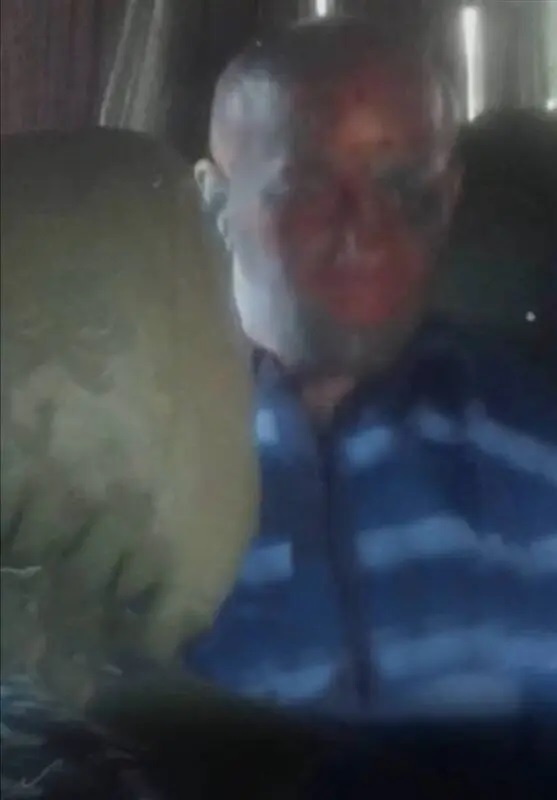 ماجرای این عکس تتلو با لباس زندان در داخل یک خودرو چیست؟