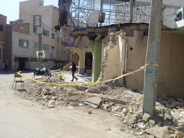 عکس| شهرداری اصفهان مسجد سیچان را تخریب کرد عکس| شهرداری اصفهان مسجد سیچان را تخریب کرد