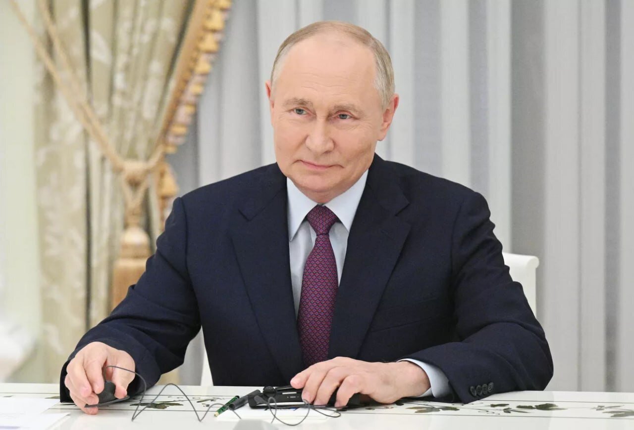 پیام تبریک نوروزی پوتین به رهبر انقلاب و رئیس جمهور