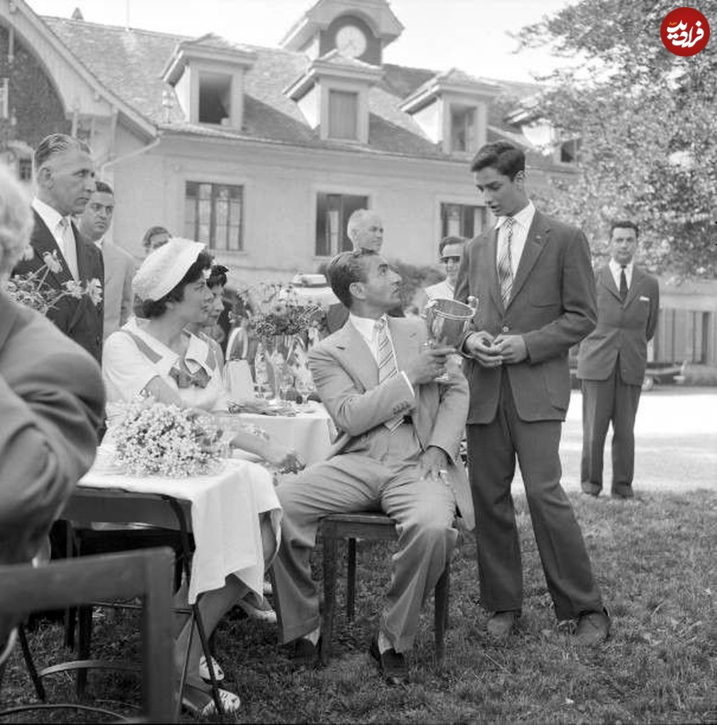 محمدرضا پهلوی و ثریا در مدرسه پادشاهان سوییس +عکس