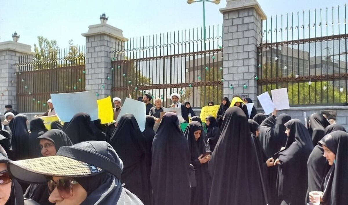 تحصن حامیان حجاب؛ هشداری جدی برای سیاست‌ورزی