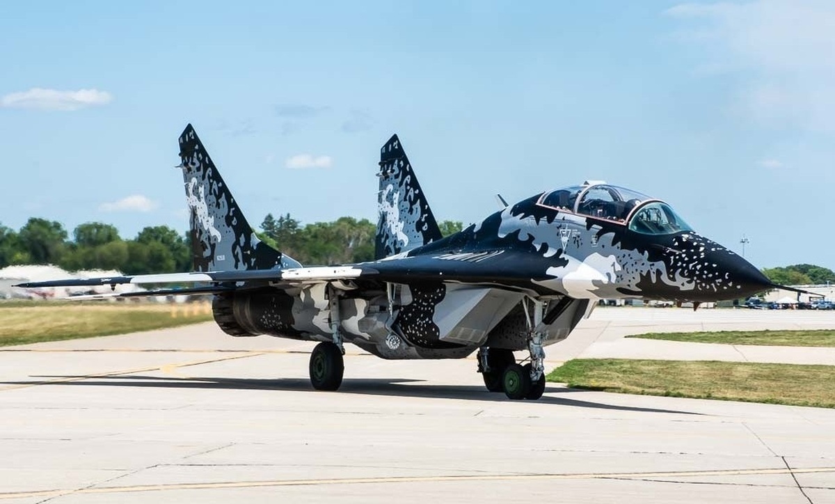 تصاویر دیدنی از تنها میگ-۲۹ خصوصی جهان